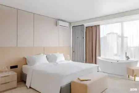 Zenith Resort & Spa - 12