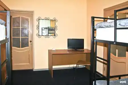 AHOSTEL - 11
