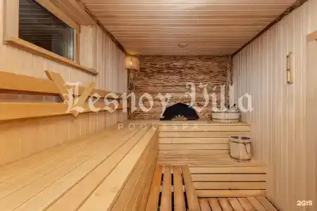 Деревянный коттедж с бассейном и баней - 55