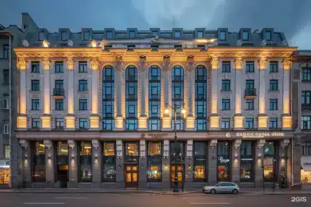Crown Hotel St. Petersburg - 1