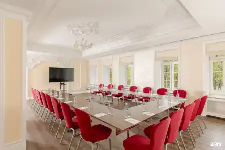 Courtyard by Marriott Сити Центр - 13