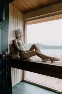 Дом и Озеро - 1