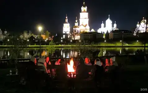 Дивный дворик - 25