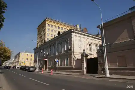 Рус - на Пречистенке - 62