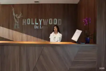 Hollywood De Luxe - 20