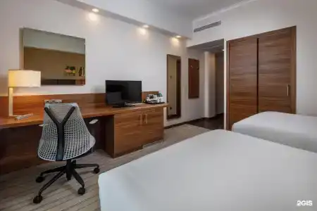 Hilton Garden Inn - 16