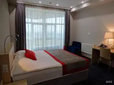Ramada Hotel & Suites by Wyndham - 12