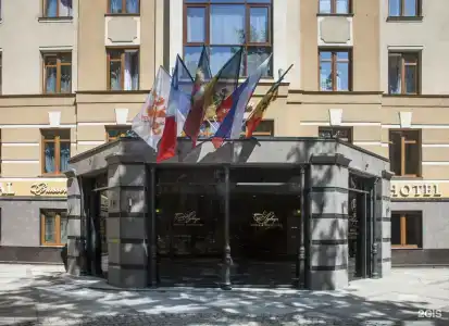 Аглая Кортъярд - 2