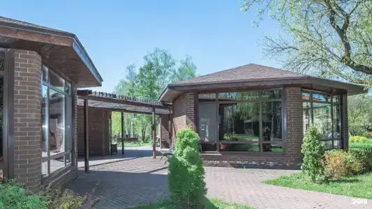 Искра - 38
