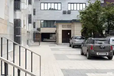 8Avenue - 115