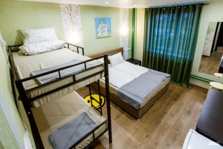 Nice hostel Crocus - 14