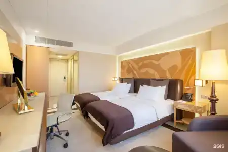 Crown Hotel St. Petersburg - 76