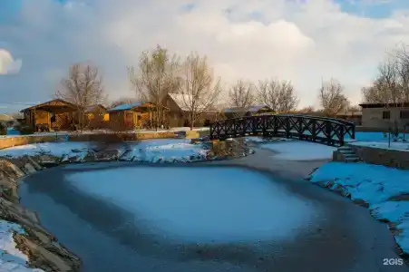 Покровский - 33
