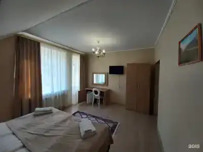 Zzz - 10