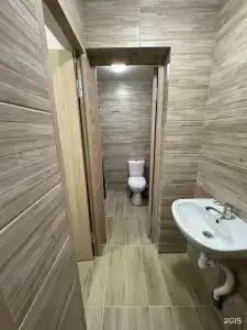 Флагман на Карла Маркса, 8 - 11