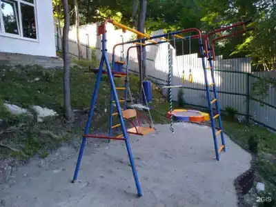 Бревенчатый дом в лесу - 6