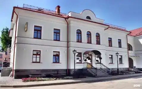 Двор Подзноева Главный Корпус - 3