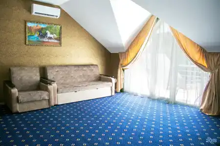 Ревю - 7