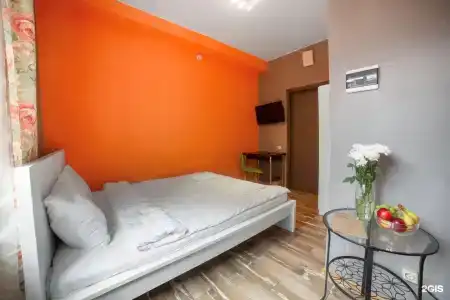 Avia House - 34