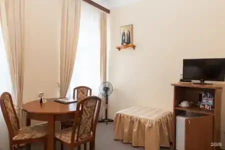 Старая гостиница Лавры - 15