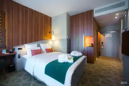 Mercure - 16