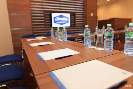 Hampton by Hilton - 43