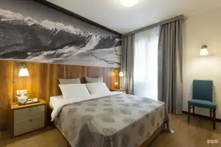 Shalet Greystone - 2