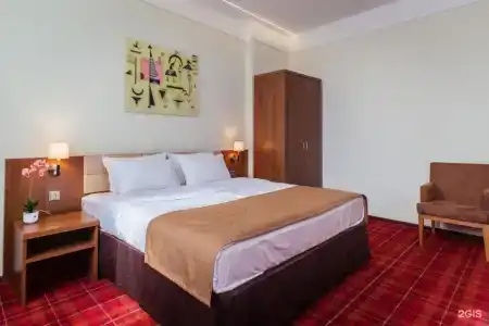 Best Western Plus Centre - 67