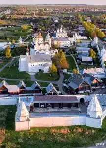 Кремлевский - 37
