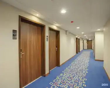 Hampton by Hilton - 27