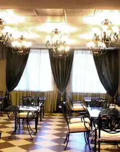 Фрунзенец - 12