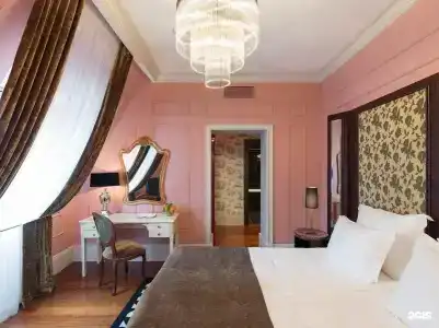Dom Boutique Hotel - 38