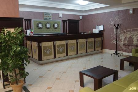 Green Hall - 86