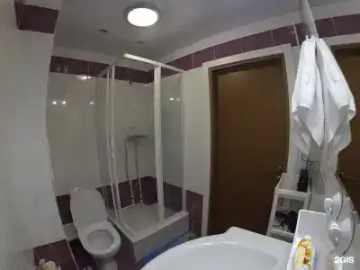 Run Hostel - 24
