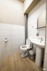 Nice Hostel 33 - 70