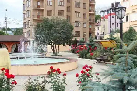 Солнечный - 65