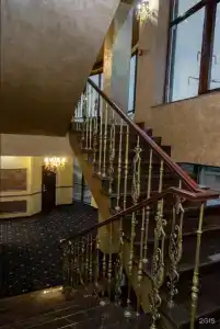 Автор - 105