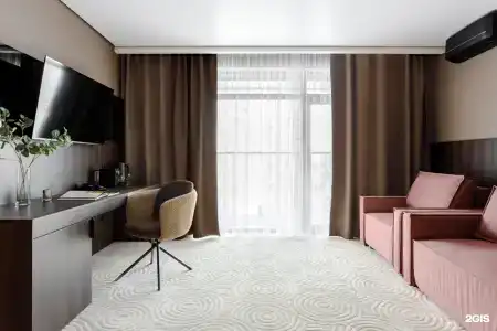 Zenith Resort & Spa - 8