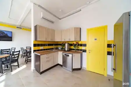 Uley Hostel - 1