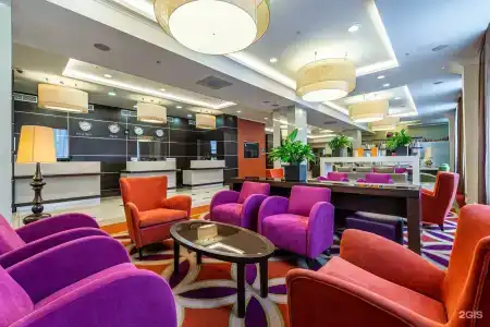 Cort Inn - 3