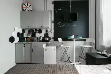 Academ Inn - 1