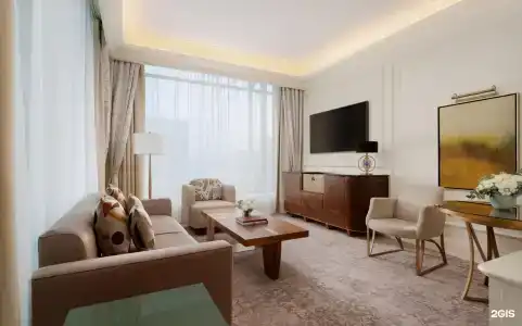 The Carlton - 13