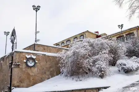 40-й меридиан Арбат - 44