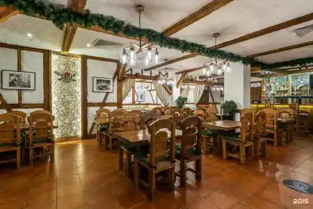Cort Inn - 59