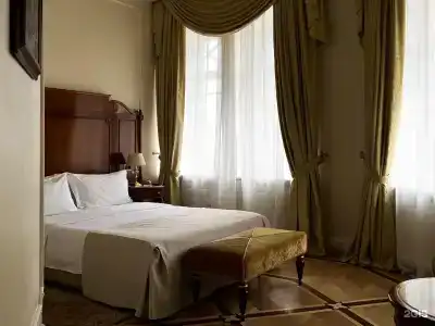 Savoy - 1