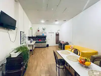Central House - 15