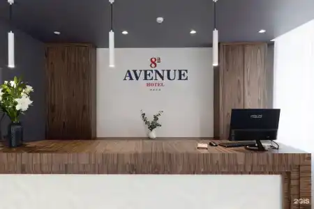 8Avenue - 82