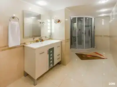 Интурист - 13