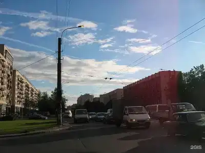 Вернисаж на Ушинского - 134