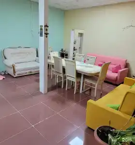 Main room - 16